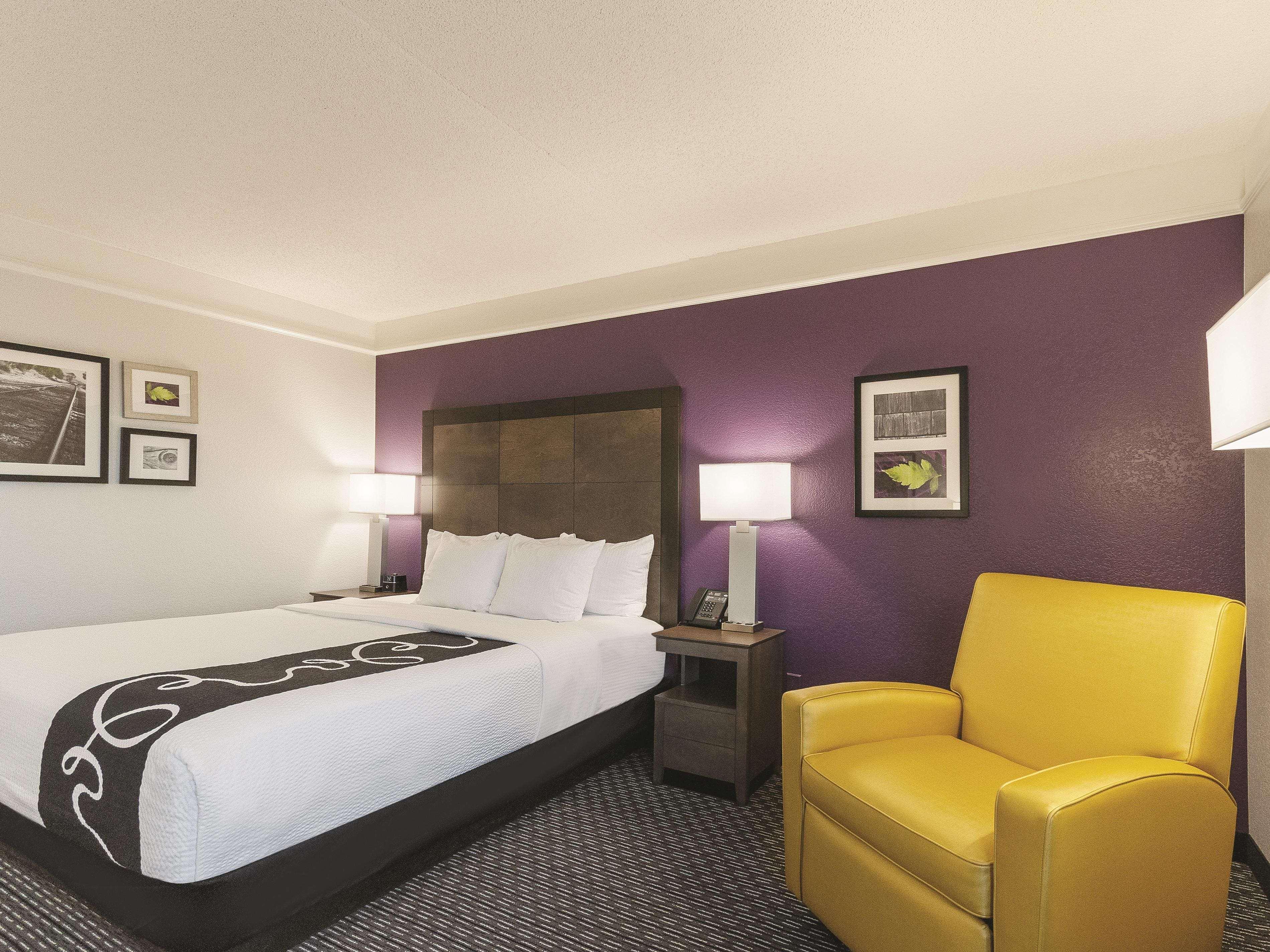 Отель La Quinta By Wyndham Grand Junction Airport Экстерьер фото