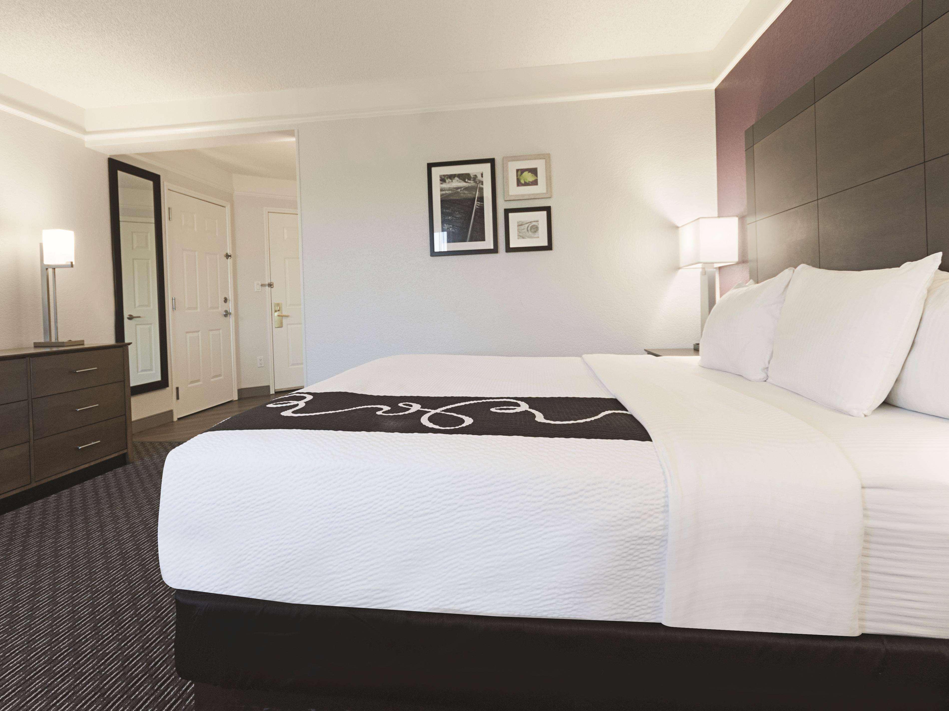 Отель La Quinta By Wyndham Grand Junction Airport Экстерьер фото