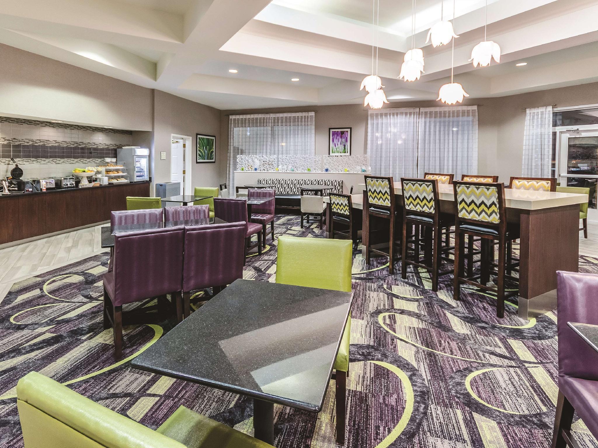 Отель La Quinta By Wyndham Grand Junction Airport Экстерьер фото