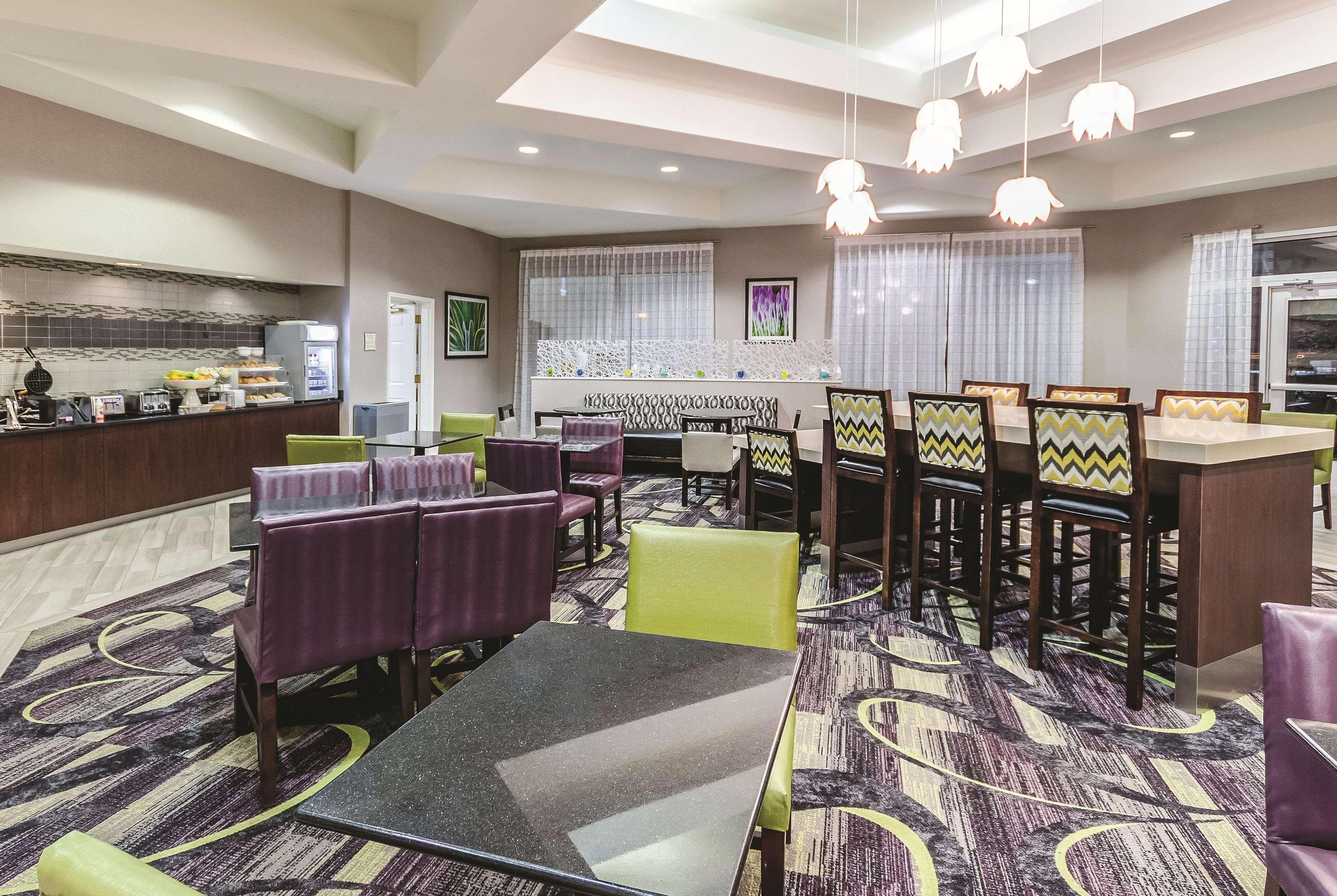 Отель La Quinta By Wyndham Grand Junction Airport Экстерьер фото
