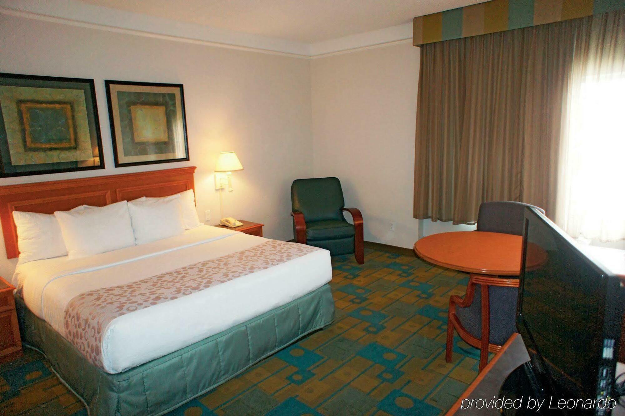 Отель La Quinta By Wyndham Grand Junction Airport Экстерьер фото