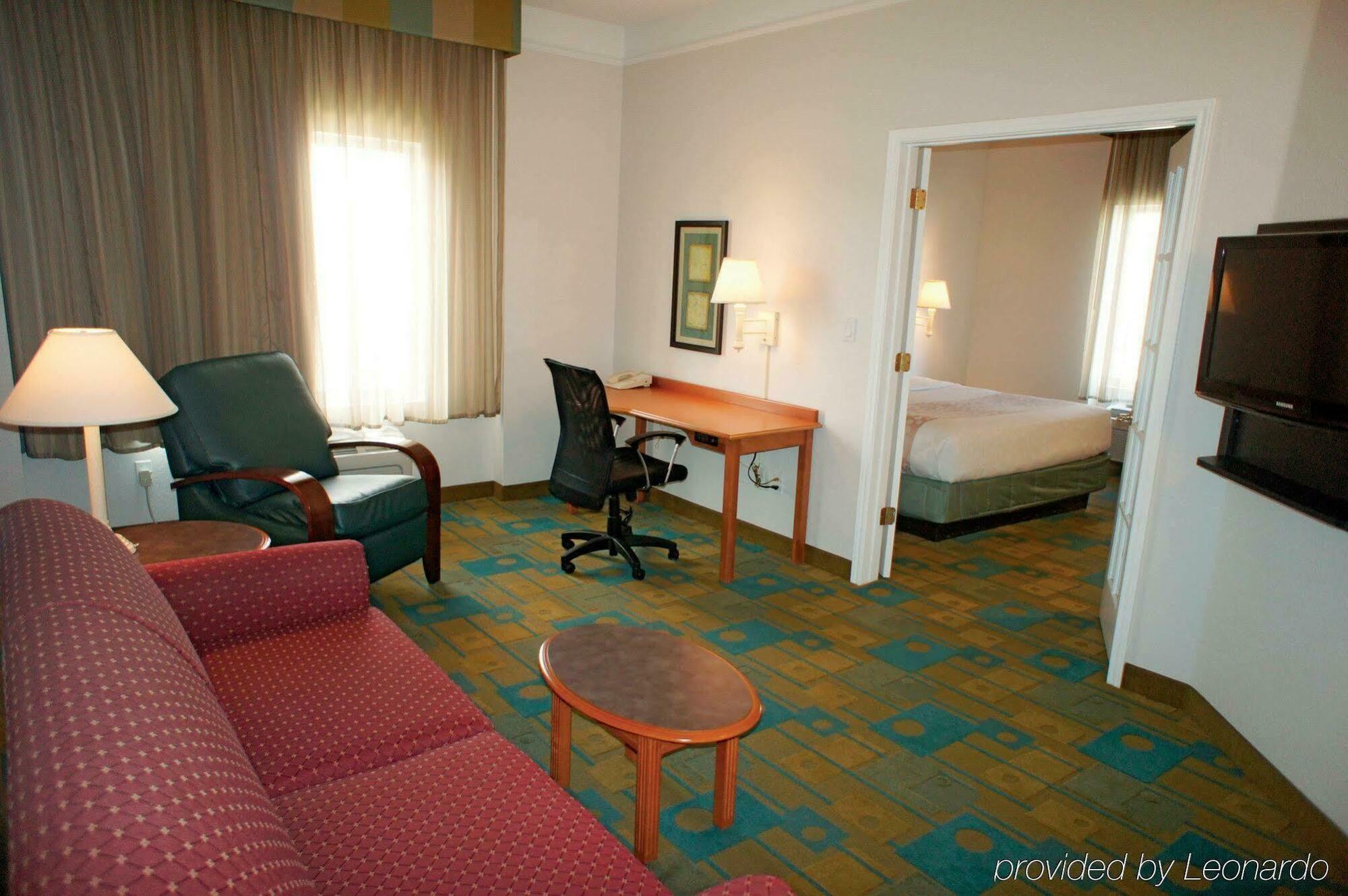 Отель La Quinta By Wyndham Grand Junction Airport Экстерьер фото